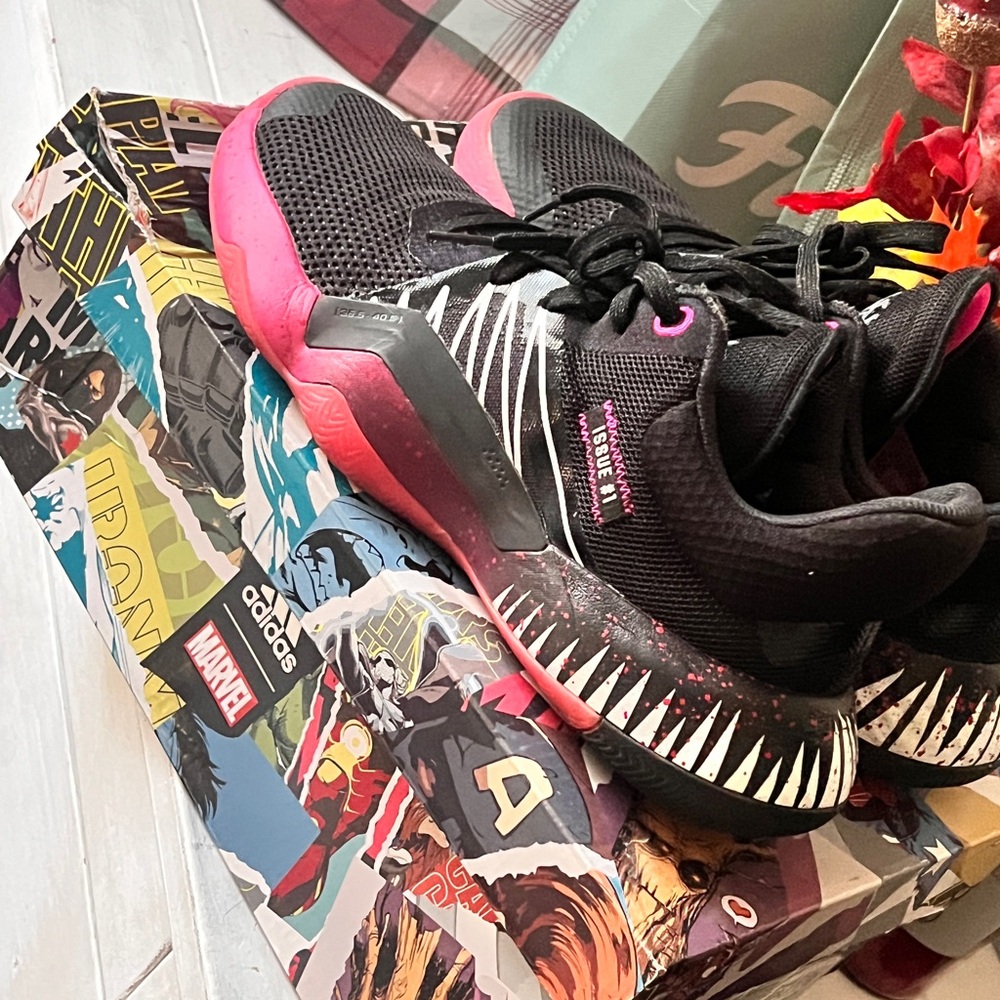 Adidas Kids Black and Pink Graphic Sneakers
